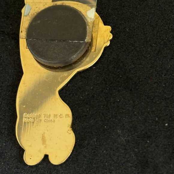 Vintage Casper the Friendly Ghost Enamel Souvenir Fridge Magnet - Picture 4 of 11